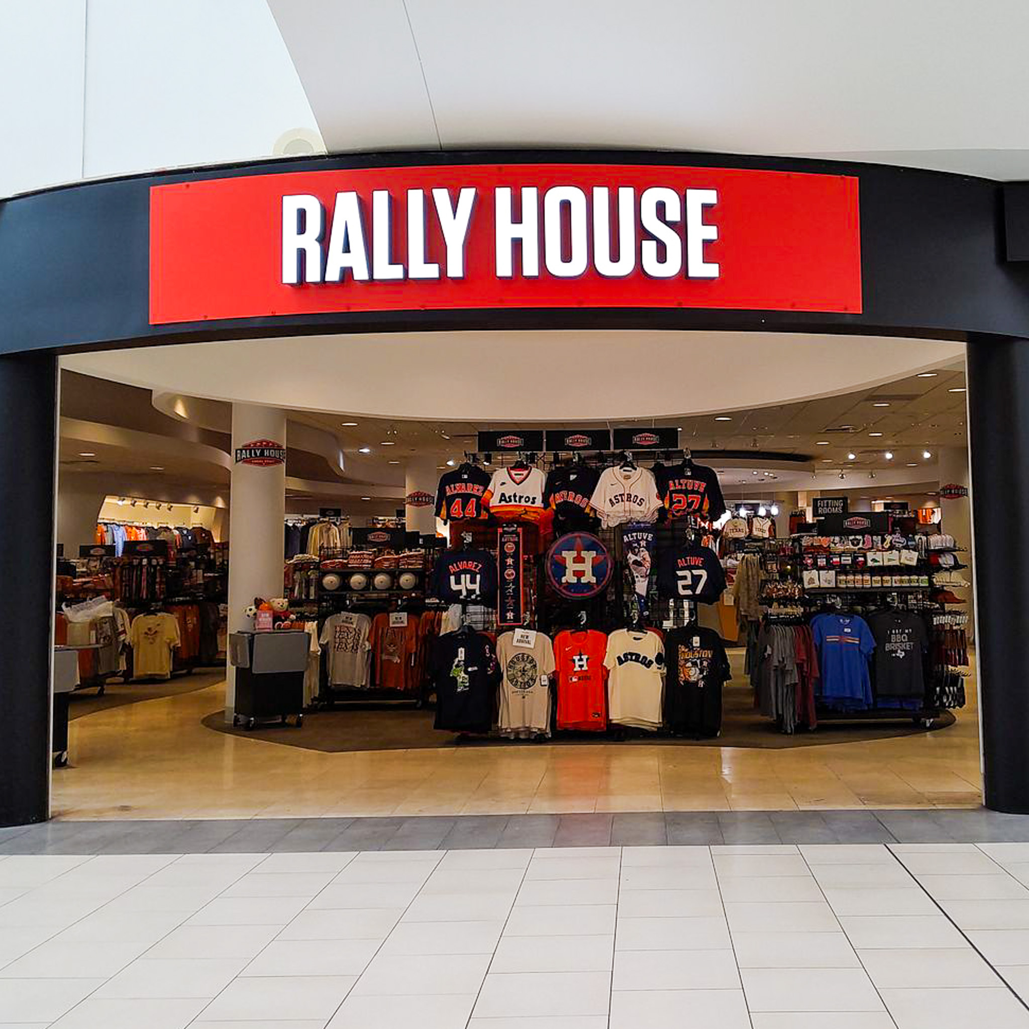 Rally House Lakeline Mall EXTERIOR