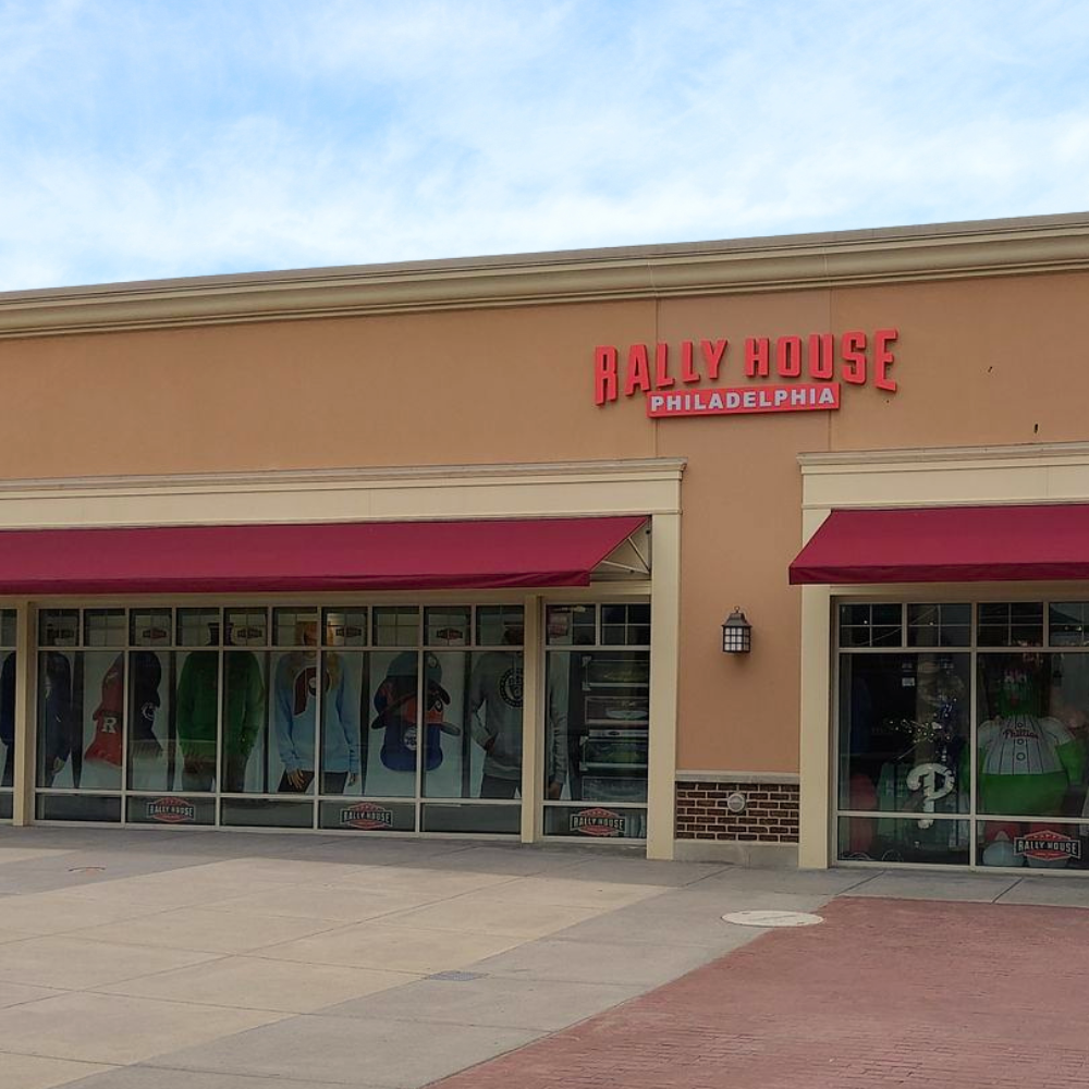 Rally House Gloucester Premium Outlets EXTERIOR