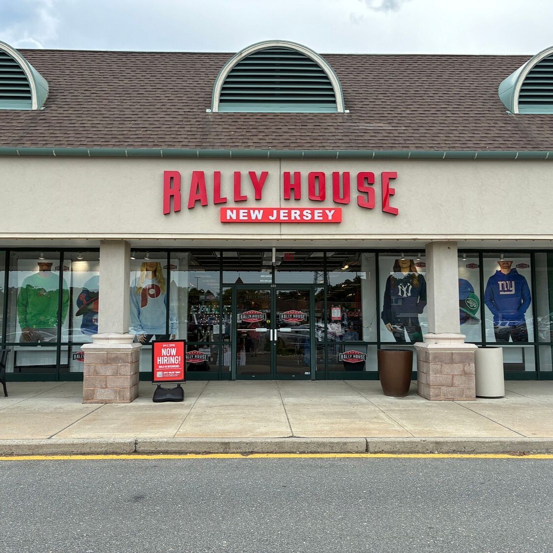 Rally House Jackson Premium Outlets EXTERIOR