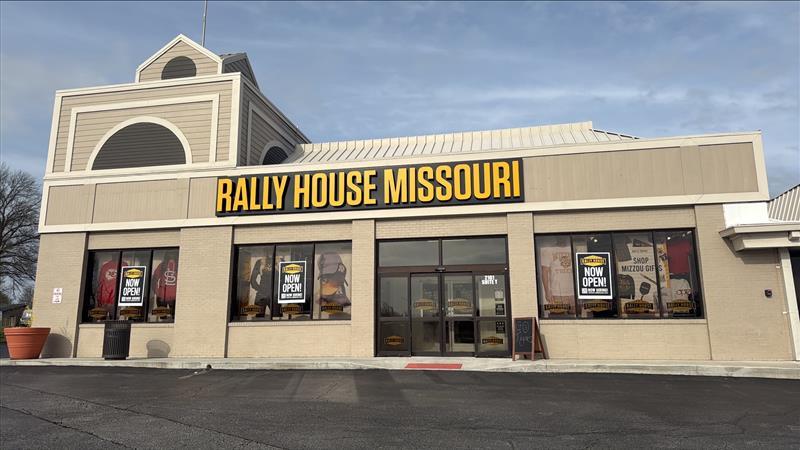 Rally House Crossroads Columbia EXTERIOR