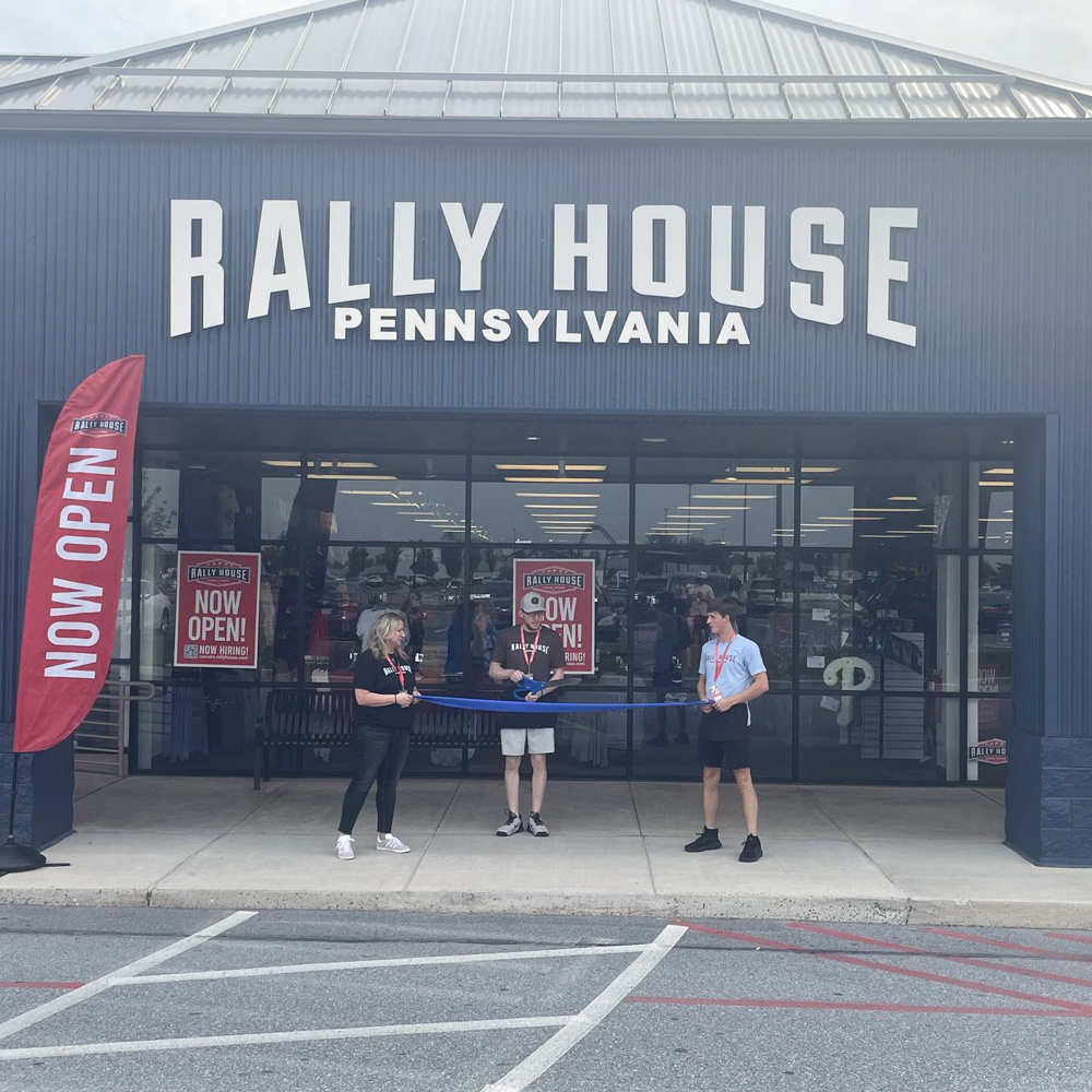 Rally House Tanger Hershey EXTERIOR