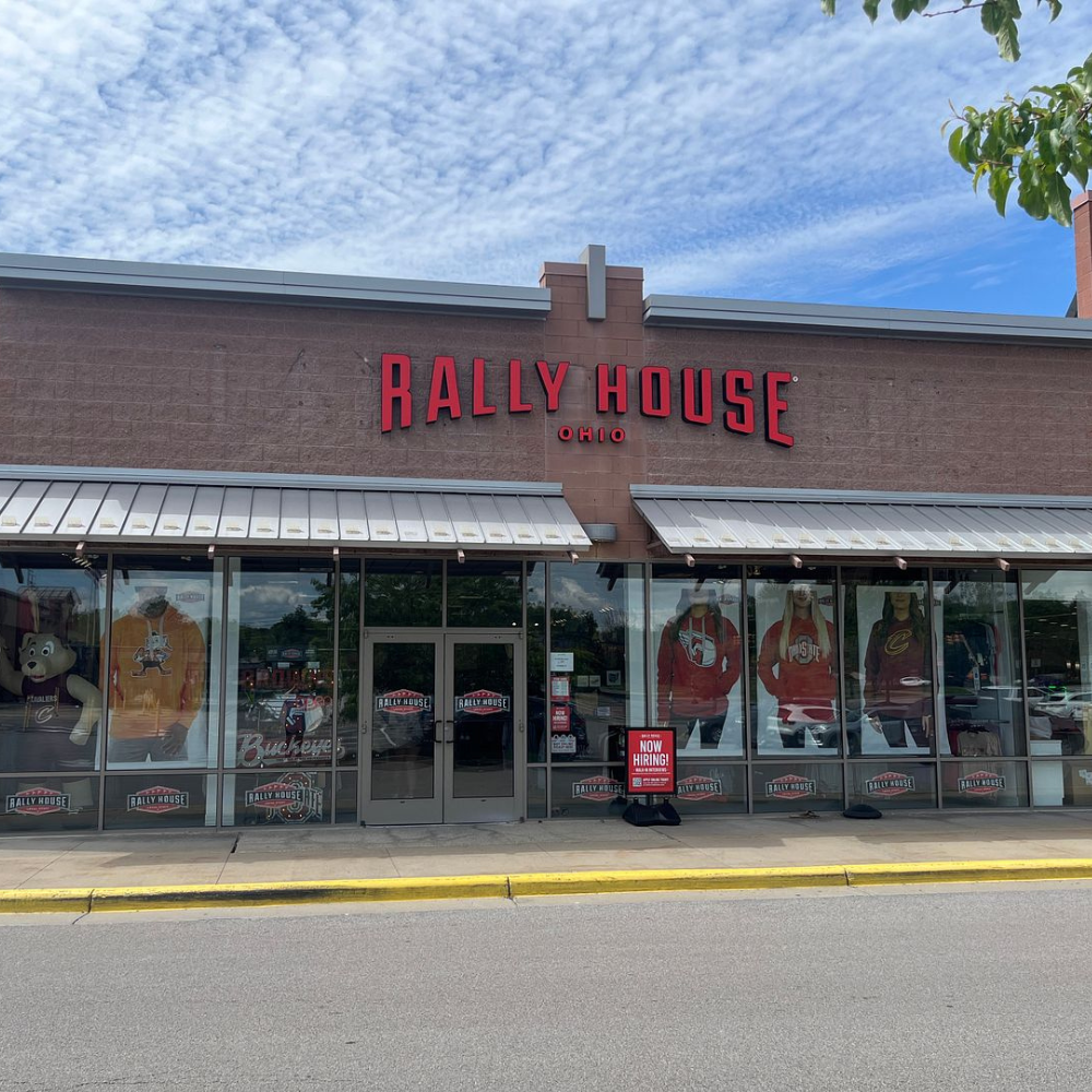 Rally House Shops of Mentor EXTERIOR