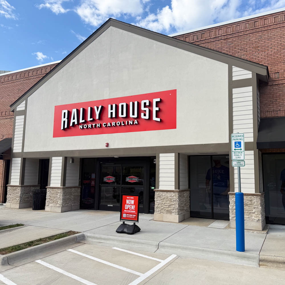 Rally House Crossroads Plaza EXTERIOR