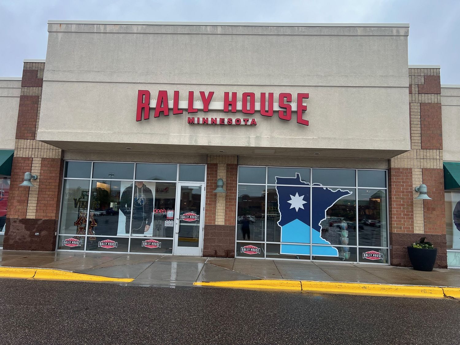 Rally House Riverdale Village EXTERIOR