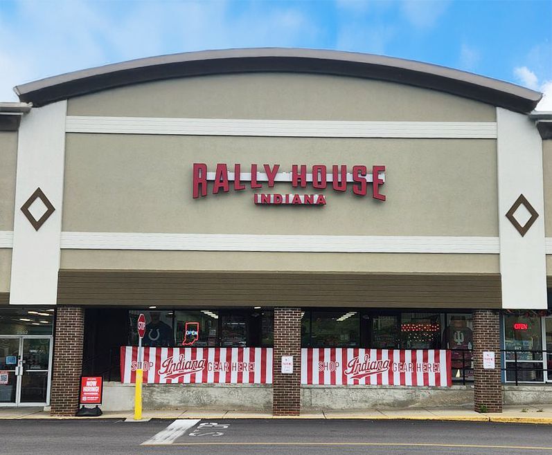 Rally House Eastland Plaza EXTERIOR