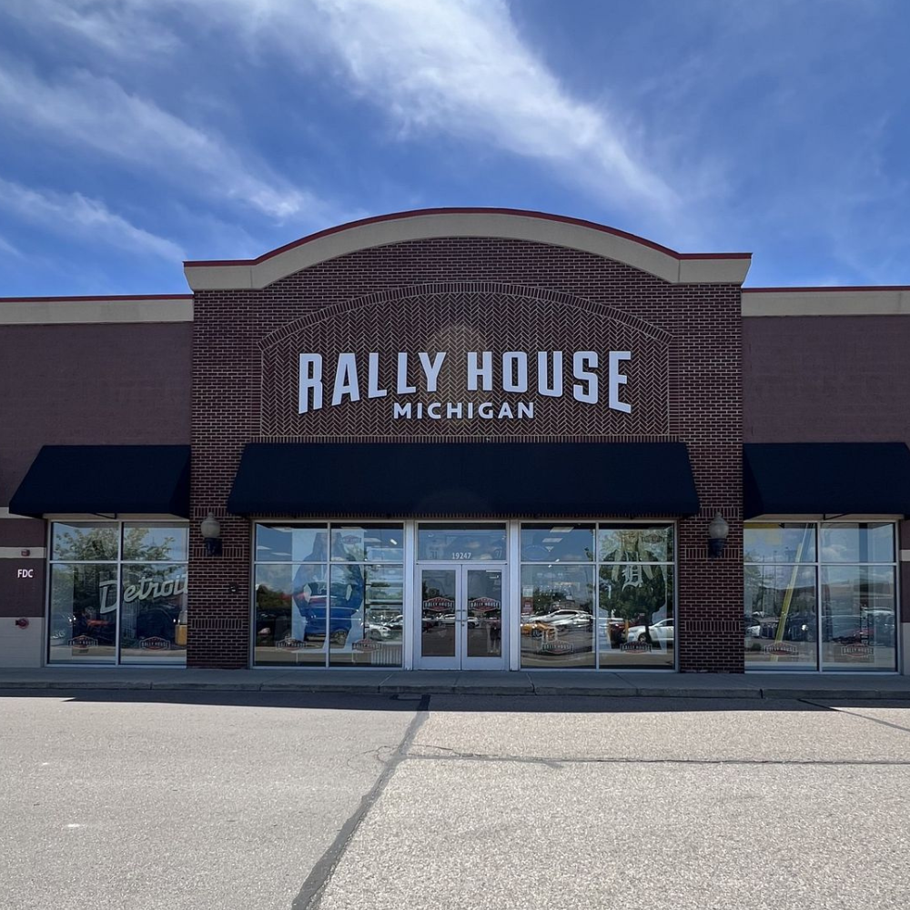 Rally House Woodhaven EXTERIOR