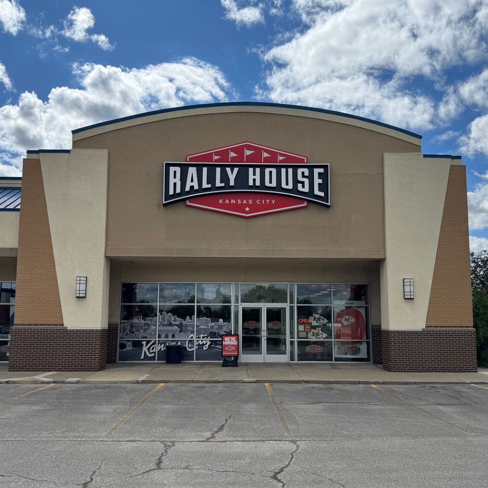 Rally House Belton EXTERIOR