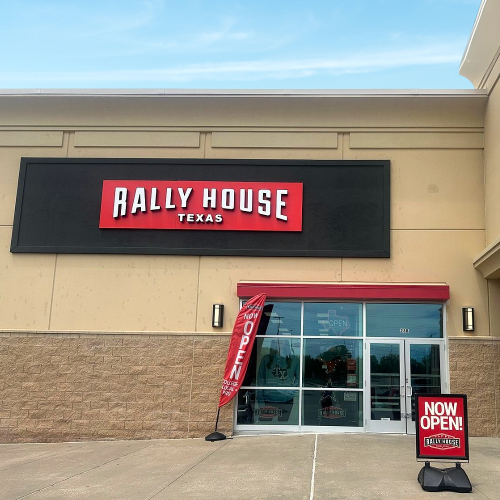 Rally House Cedar Hill EXTERIOR