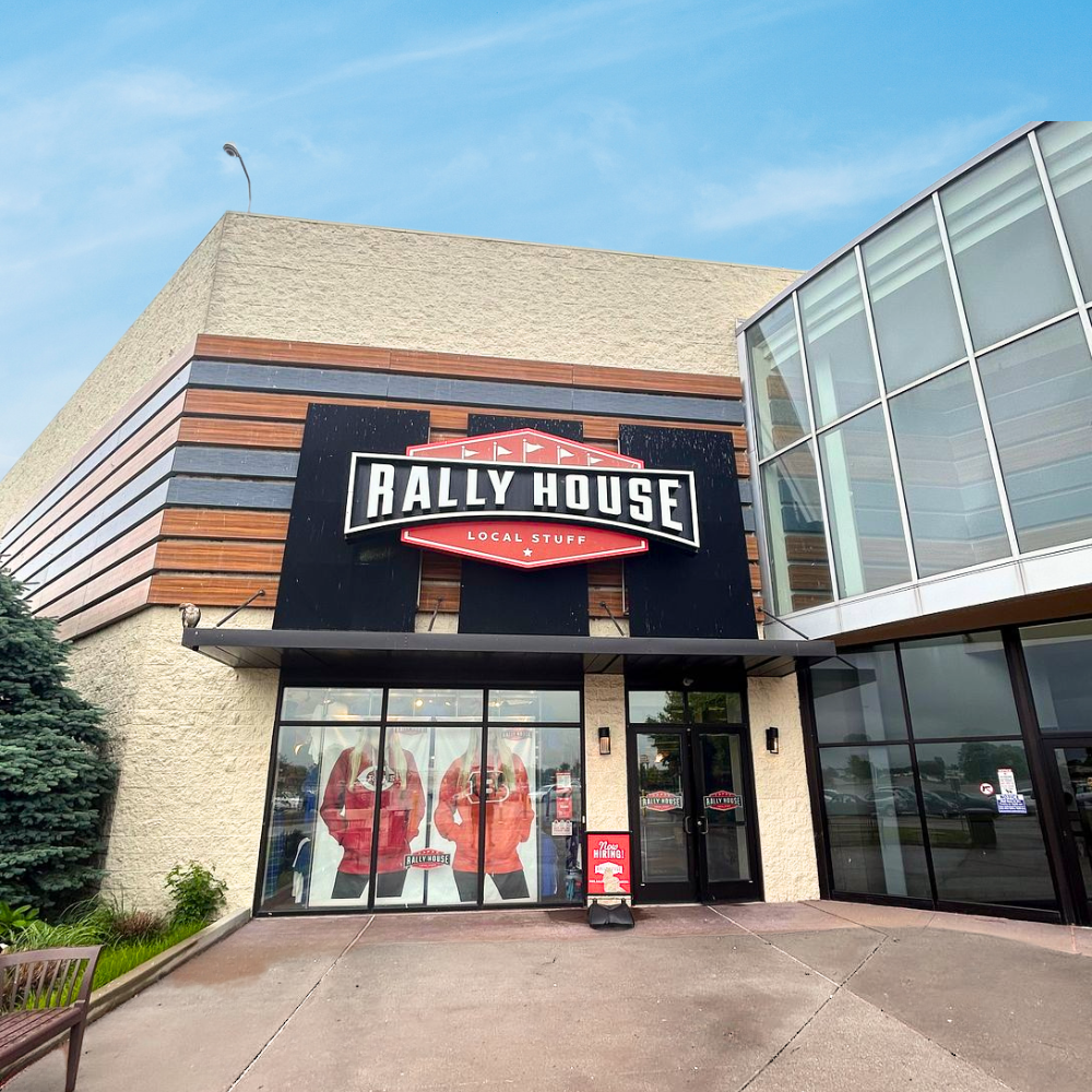 Rally House Florence EXTERIOR