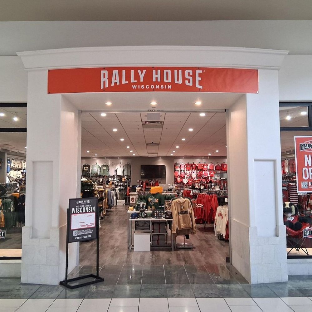 Rally House West Towne Mall EXTERIOR