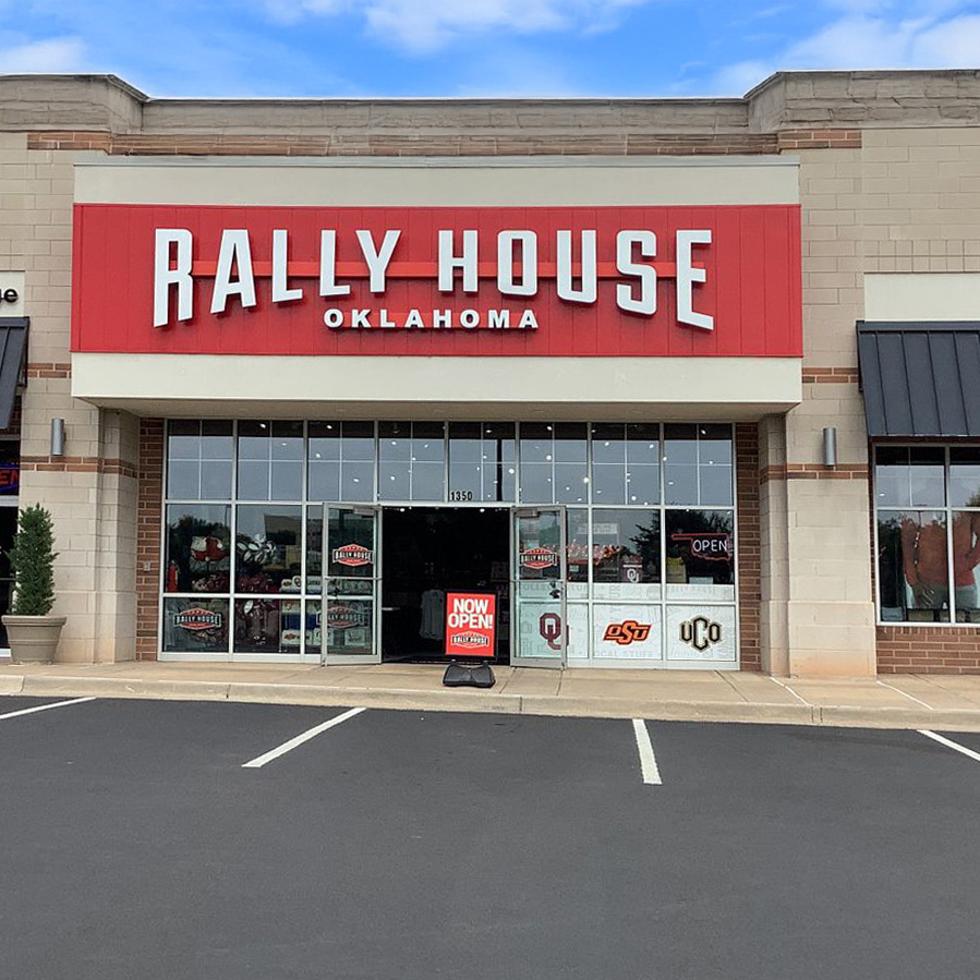 Rally House Edmond EXTERIOR