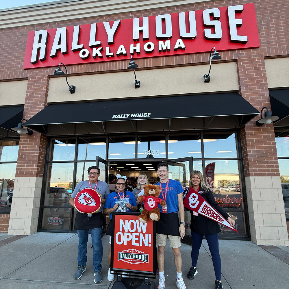 Rally House Tulsa Hills EXTERIOR