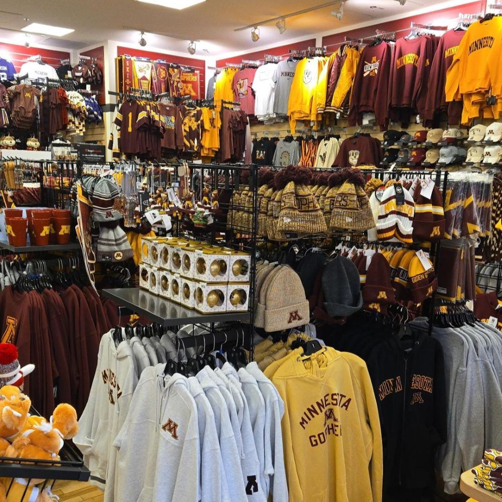 Rally House MOA West INTERIOR