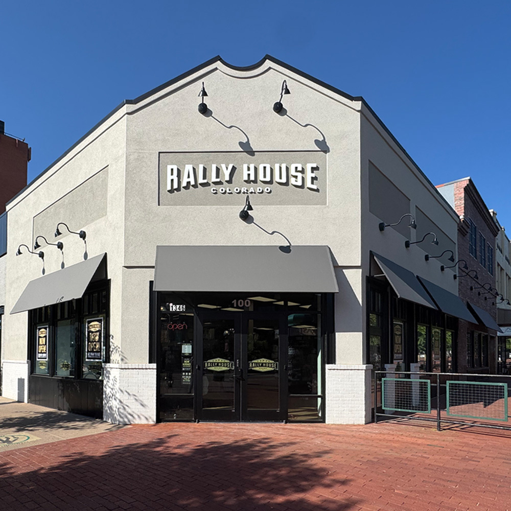 Rally House 1346 Pearl Street INTERIOR