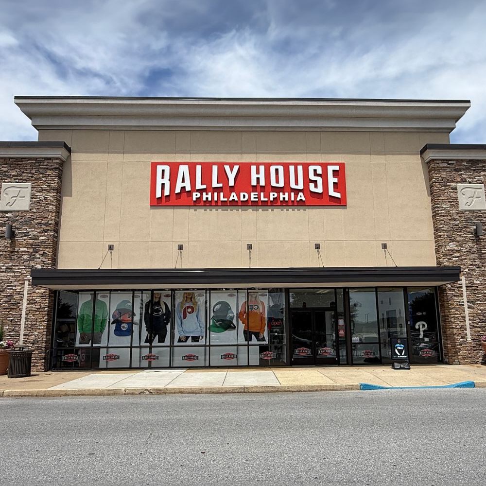 Rally House Exton EXTERIOR