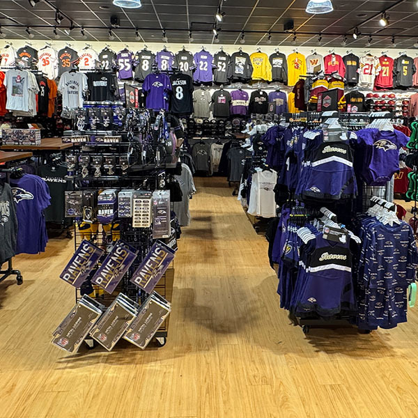 Rally House Clarksburg Premium Outlets INTERIOR