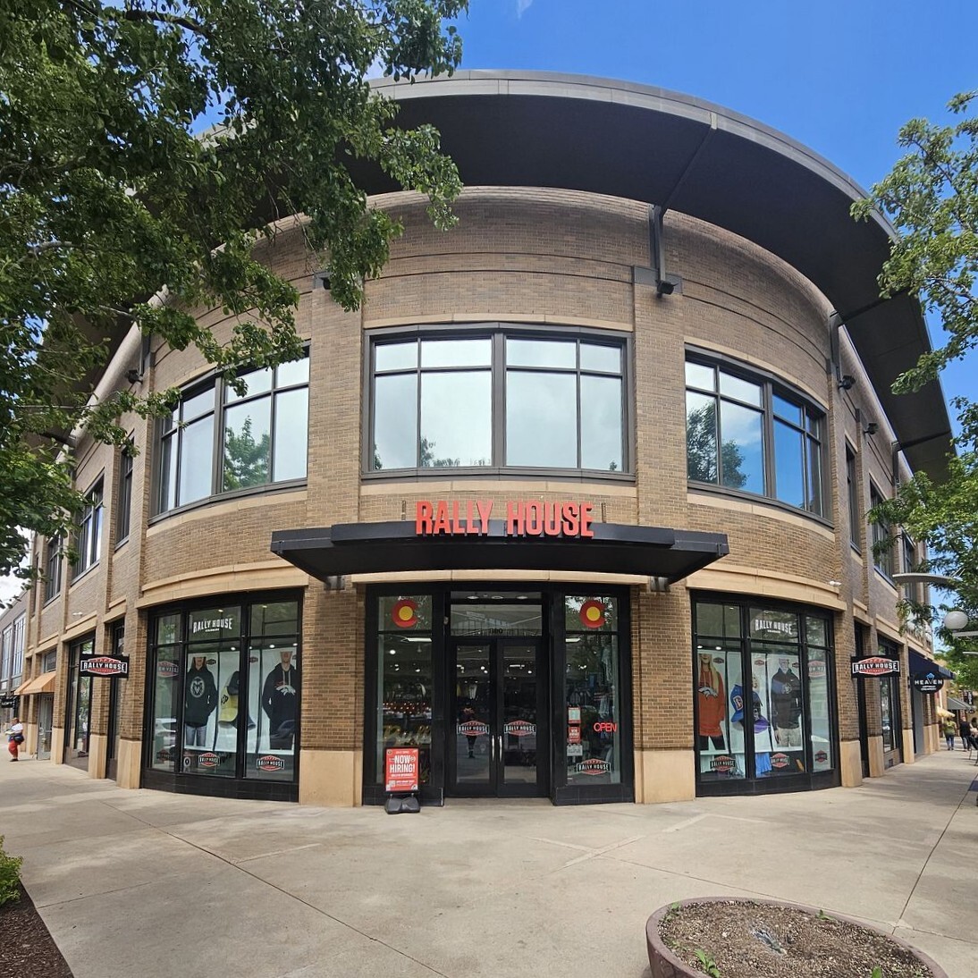 Rally House Belmar EXTERIOR