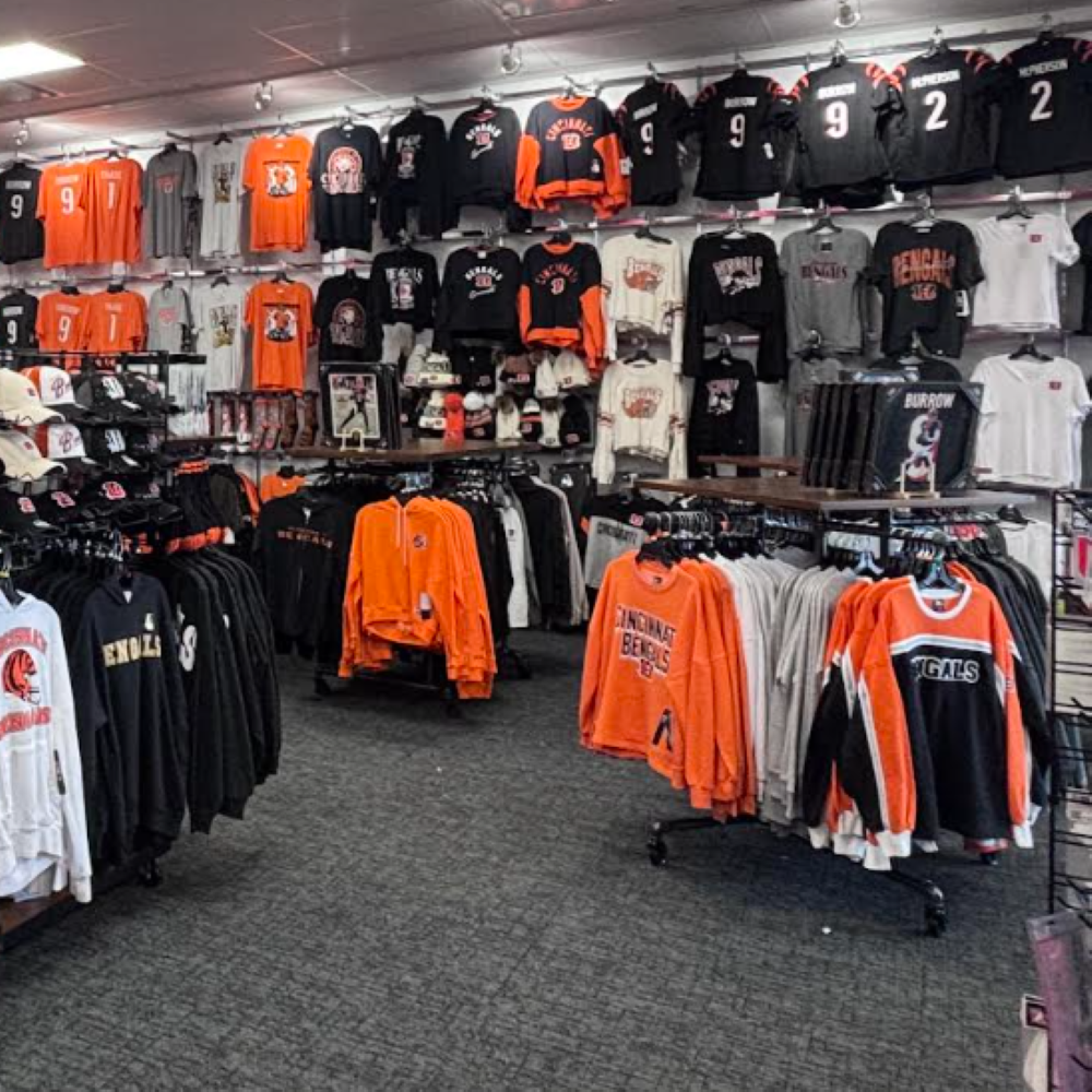 Rally House Western Hills Plaza INTERIOR