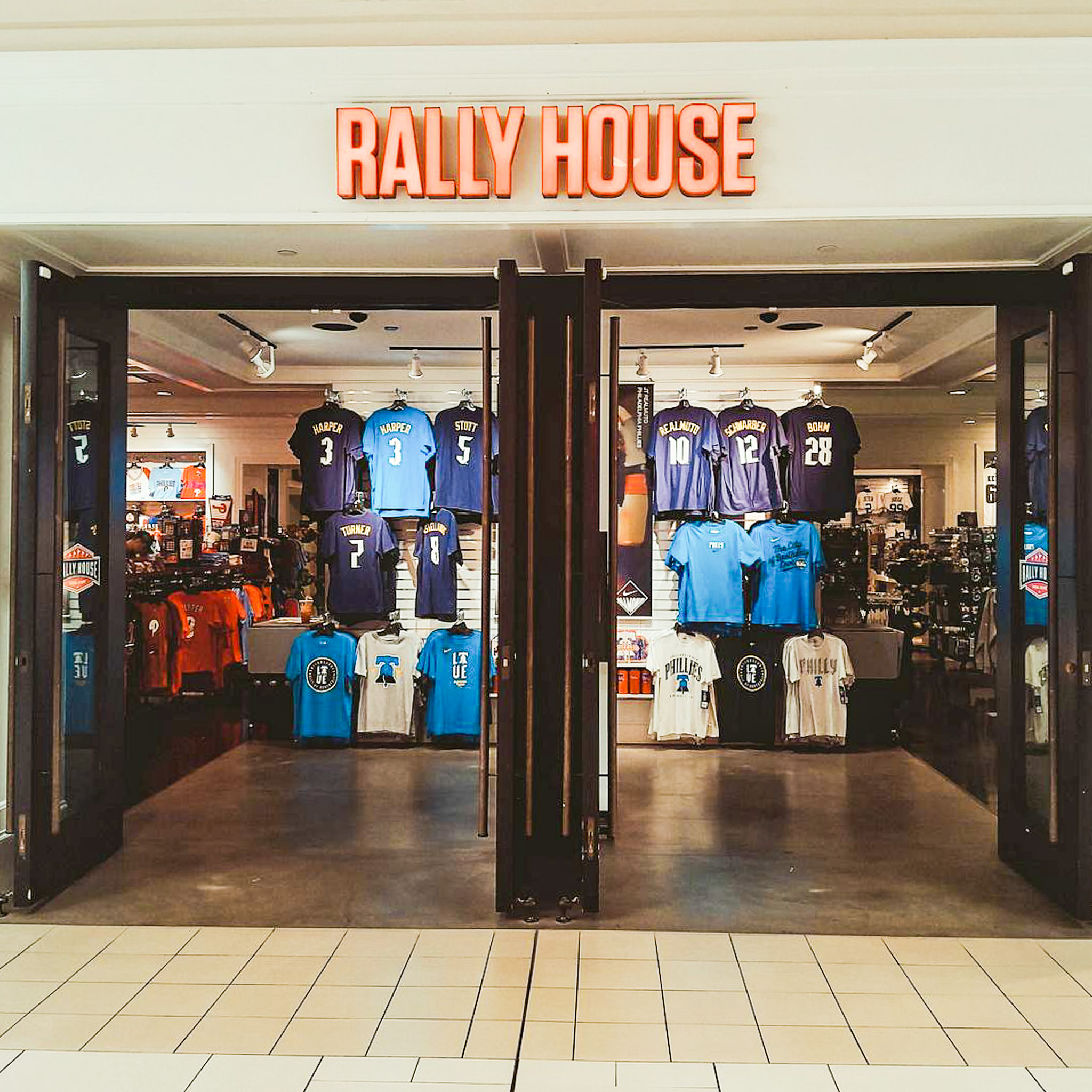 Rally House Deptford Mall EXTERIOR