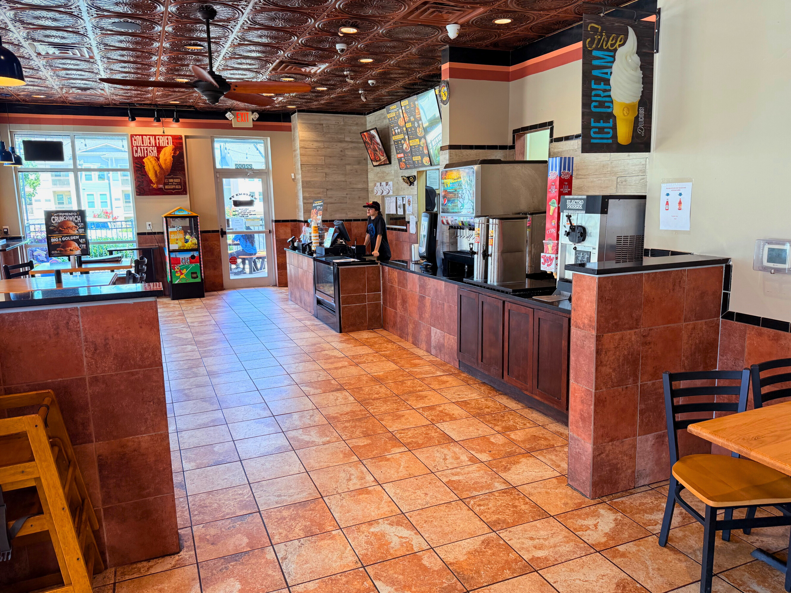 Golden Chick Location in San Antonio, TX | 1232
