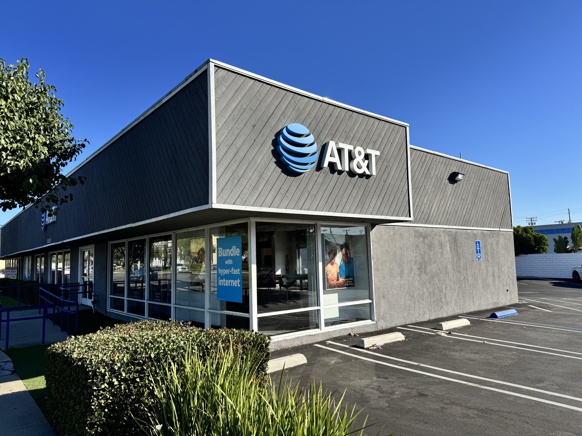 Cell Phone Store in Torrance | iPhones, Samsung Phones, Prepaid Phones ...
