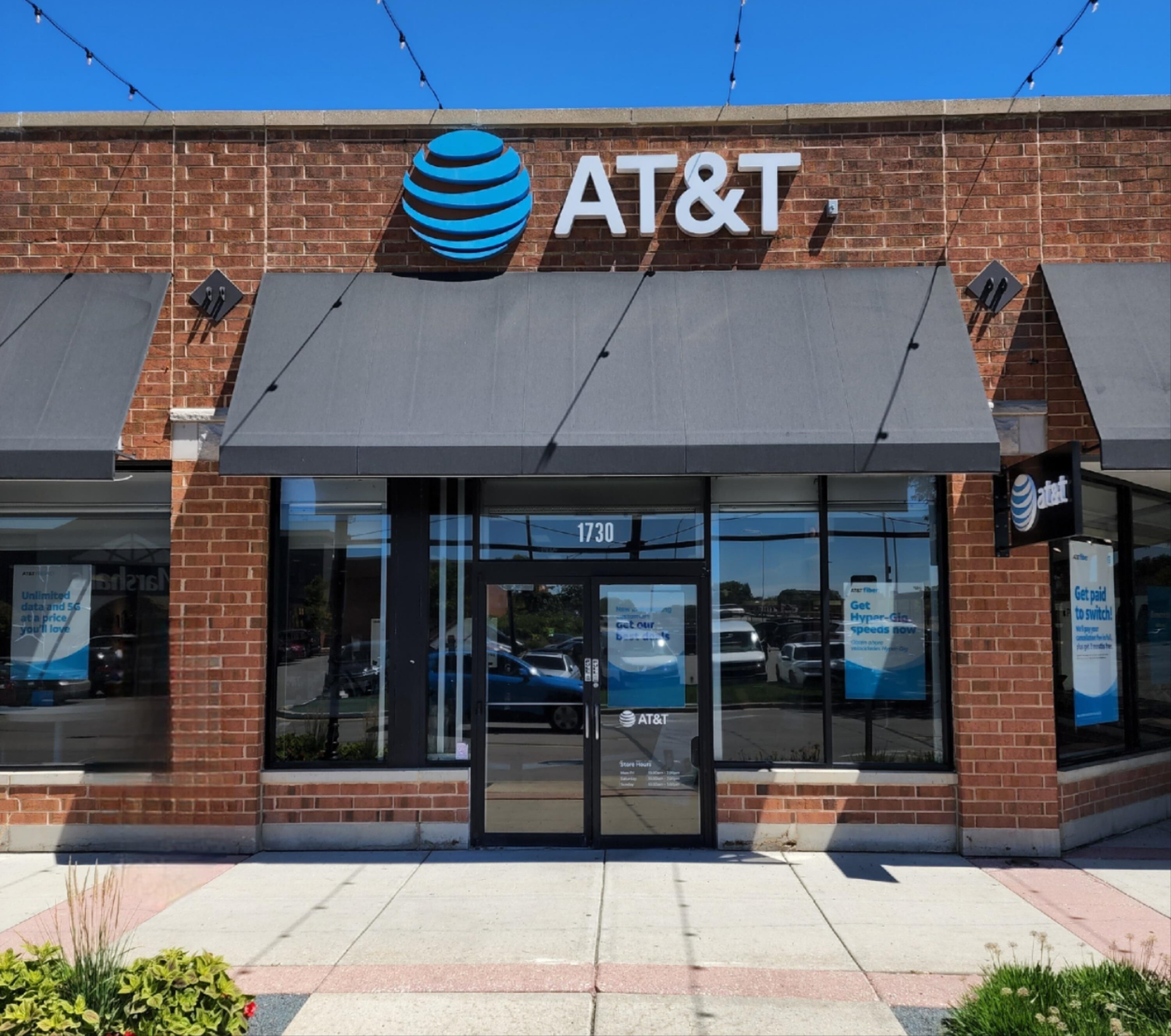 Cell Phone Store in Chicago | iPhones, Samsung Phones, Prepaid Phones ...