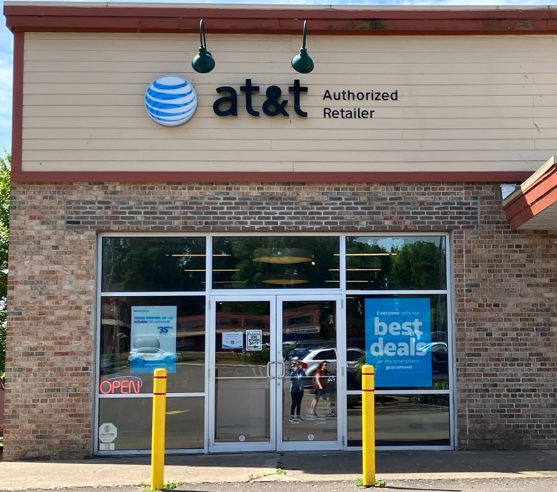 Cell Phone Store in Baldwinsville | iPhones, Samsung Phones, Prepaid ...