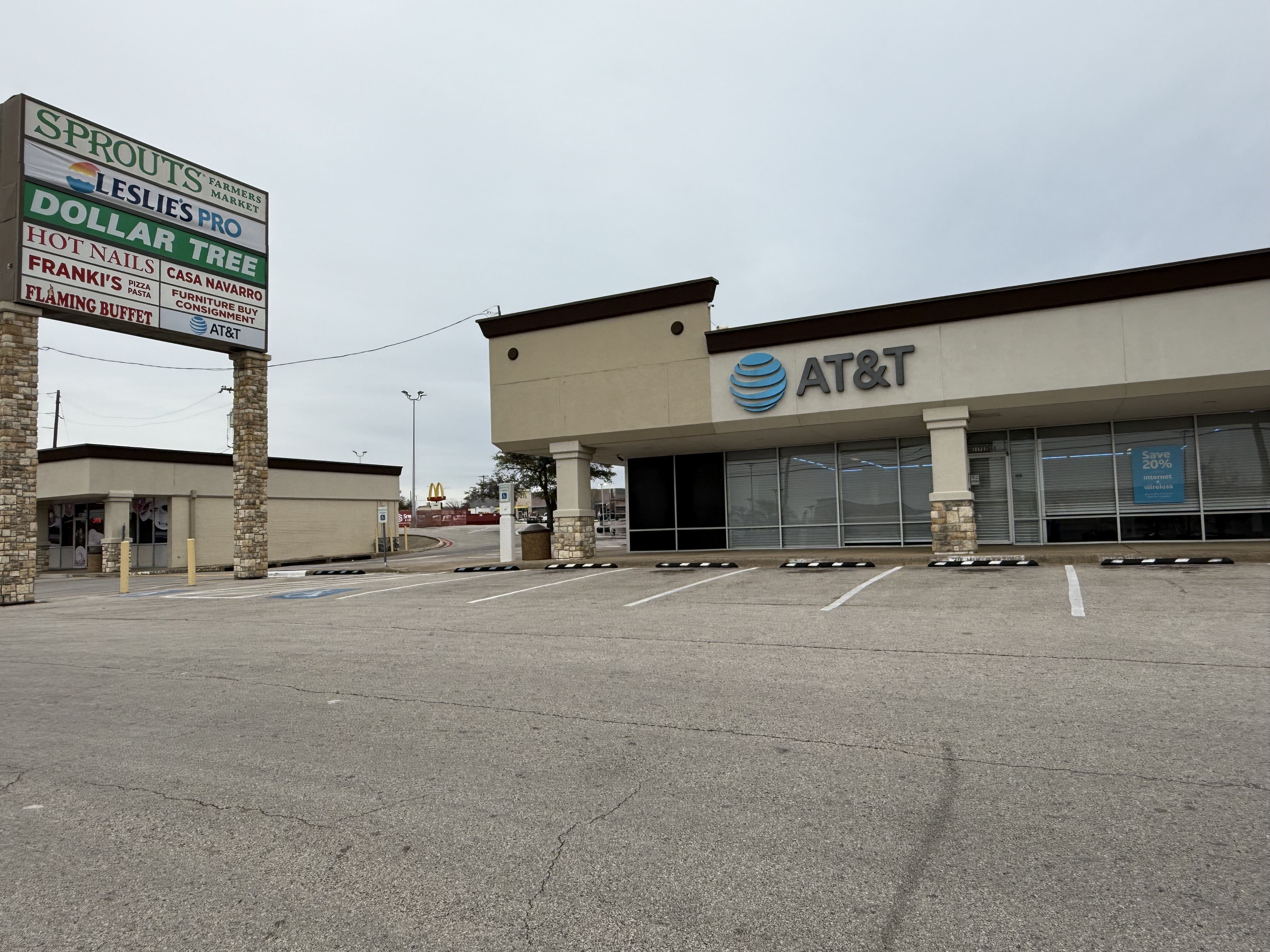 Cell Phone Store in Dallas | iPhones, Samsung Phones, Prepaid Phones ...