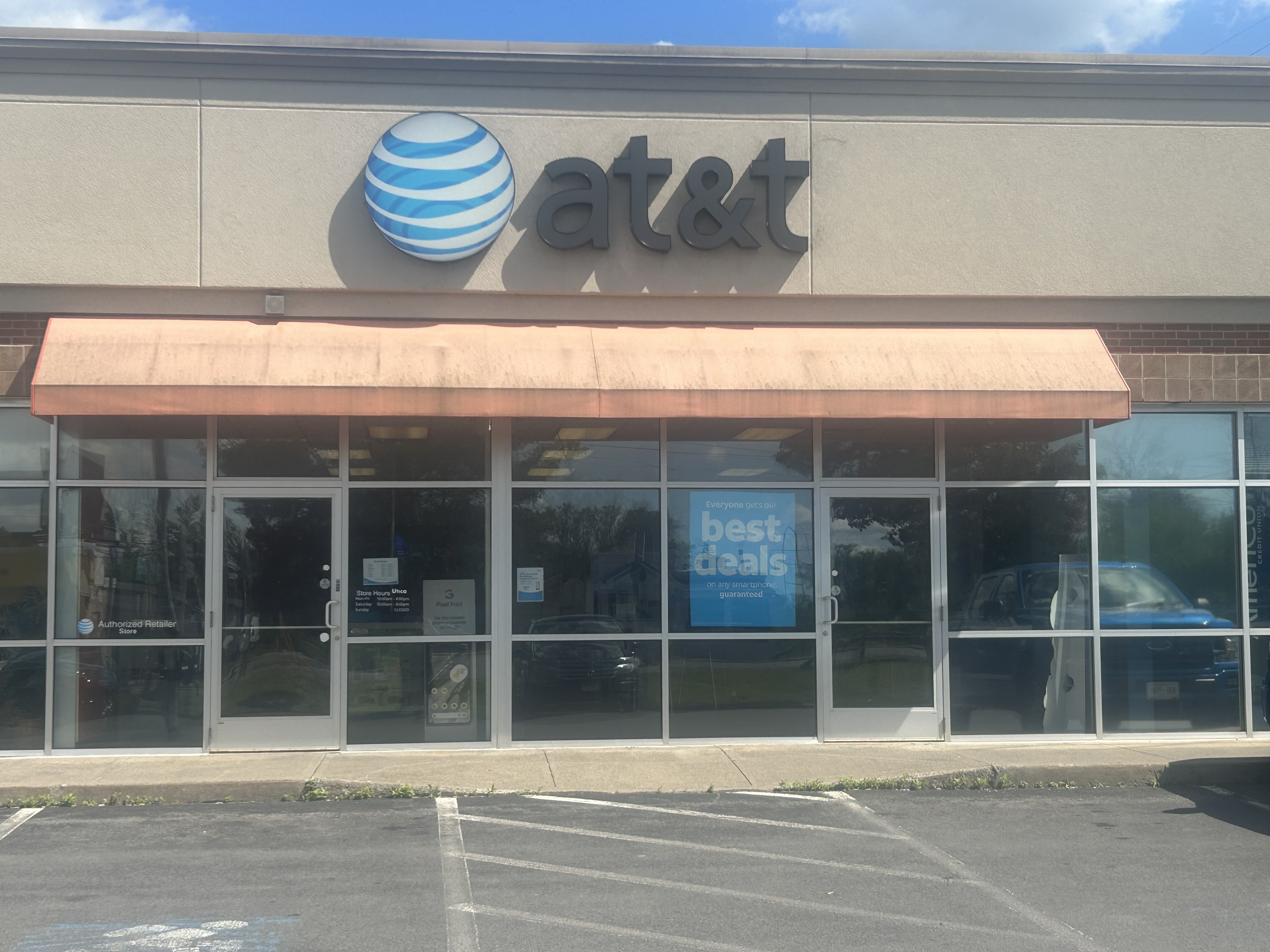 Cell Phone Store in Utica | iPhones, Samsung Phones, Prepaid Phones ...