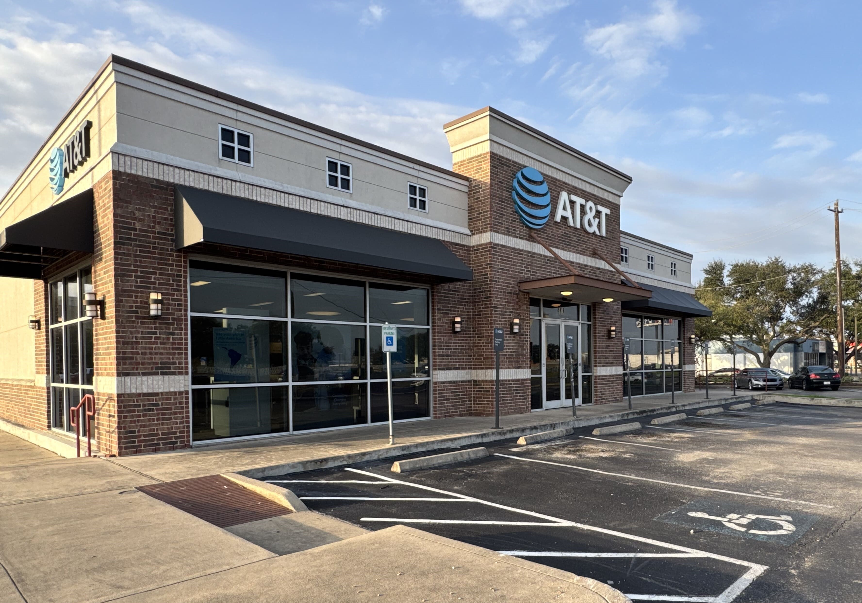 Cell Phone Store in Houston | iPhones, Samsung Phones, Prepaid Phones ...