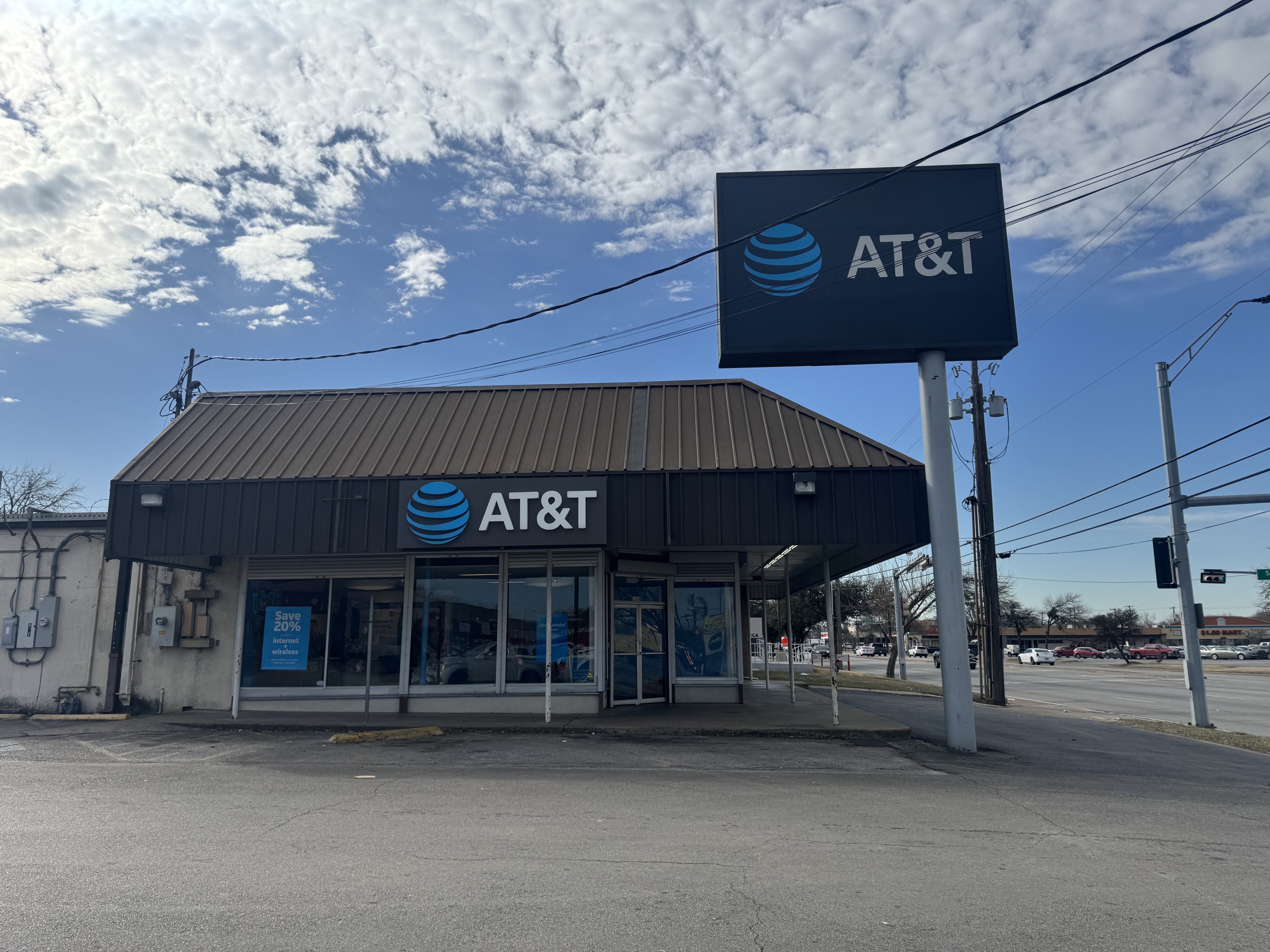 Cell Phone Store in Dallas | iPhones, Samsung Phones, Prepaid Phones ...