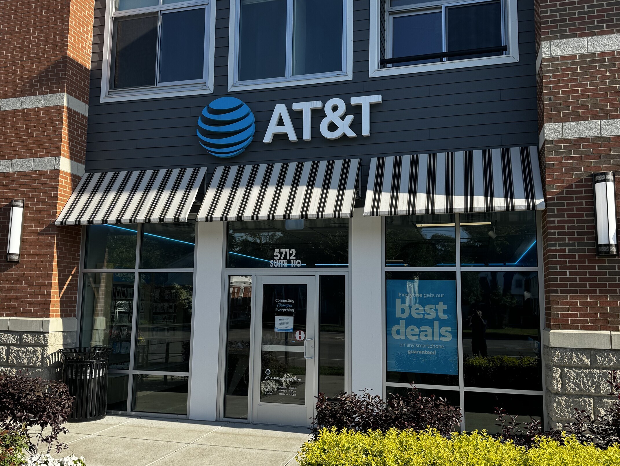 Cell Phone Store in Williamsville | iPhones, Samsung Phones, Prepaid ...