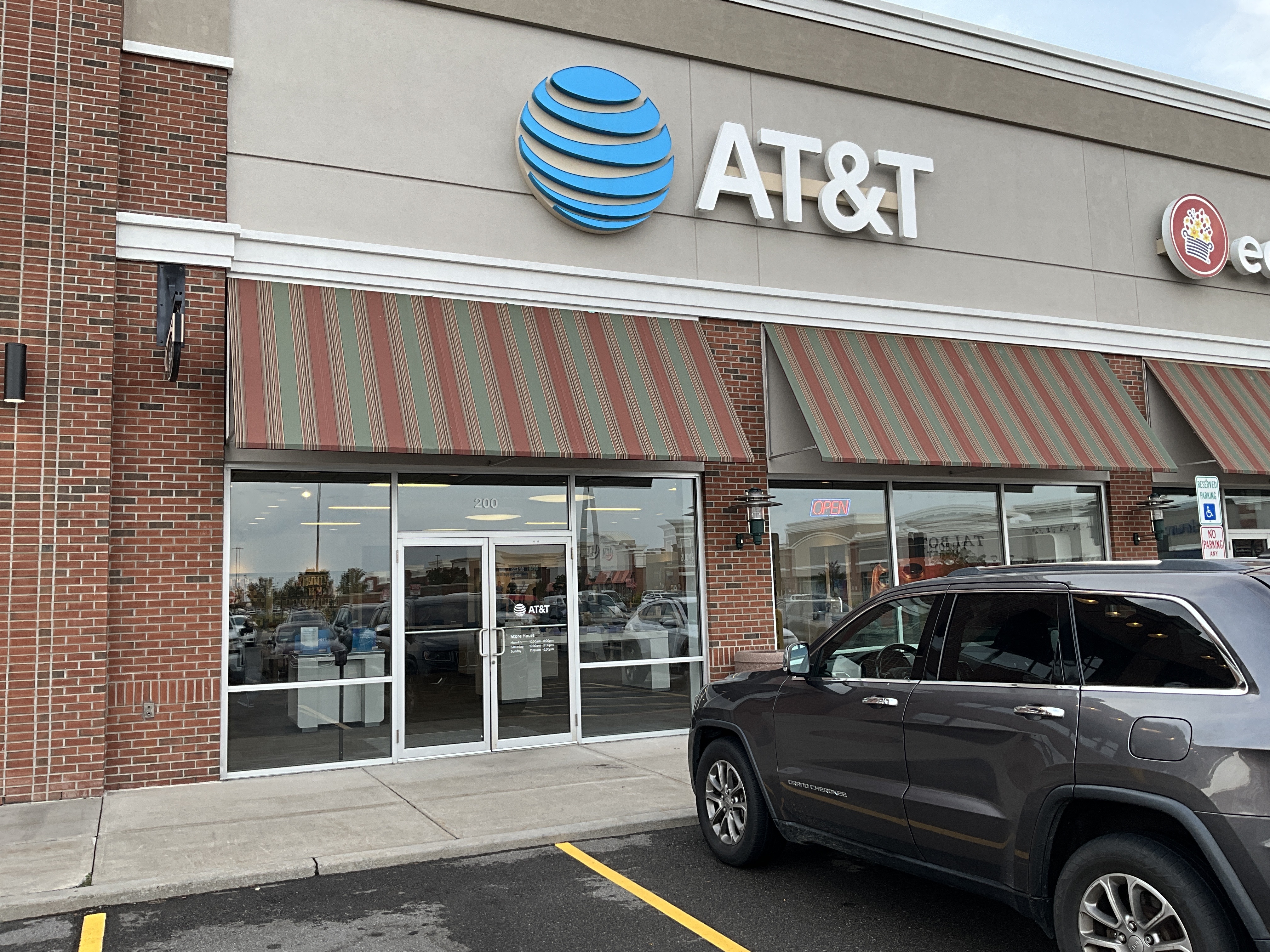 Cell Phone Store in Rochester | iPhones, Samsung Phones, Prepaid Phones ...