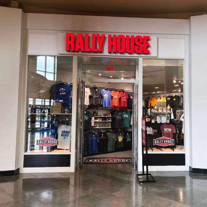 Rally House Jordan Creek Town Center EXTERIOR
