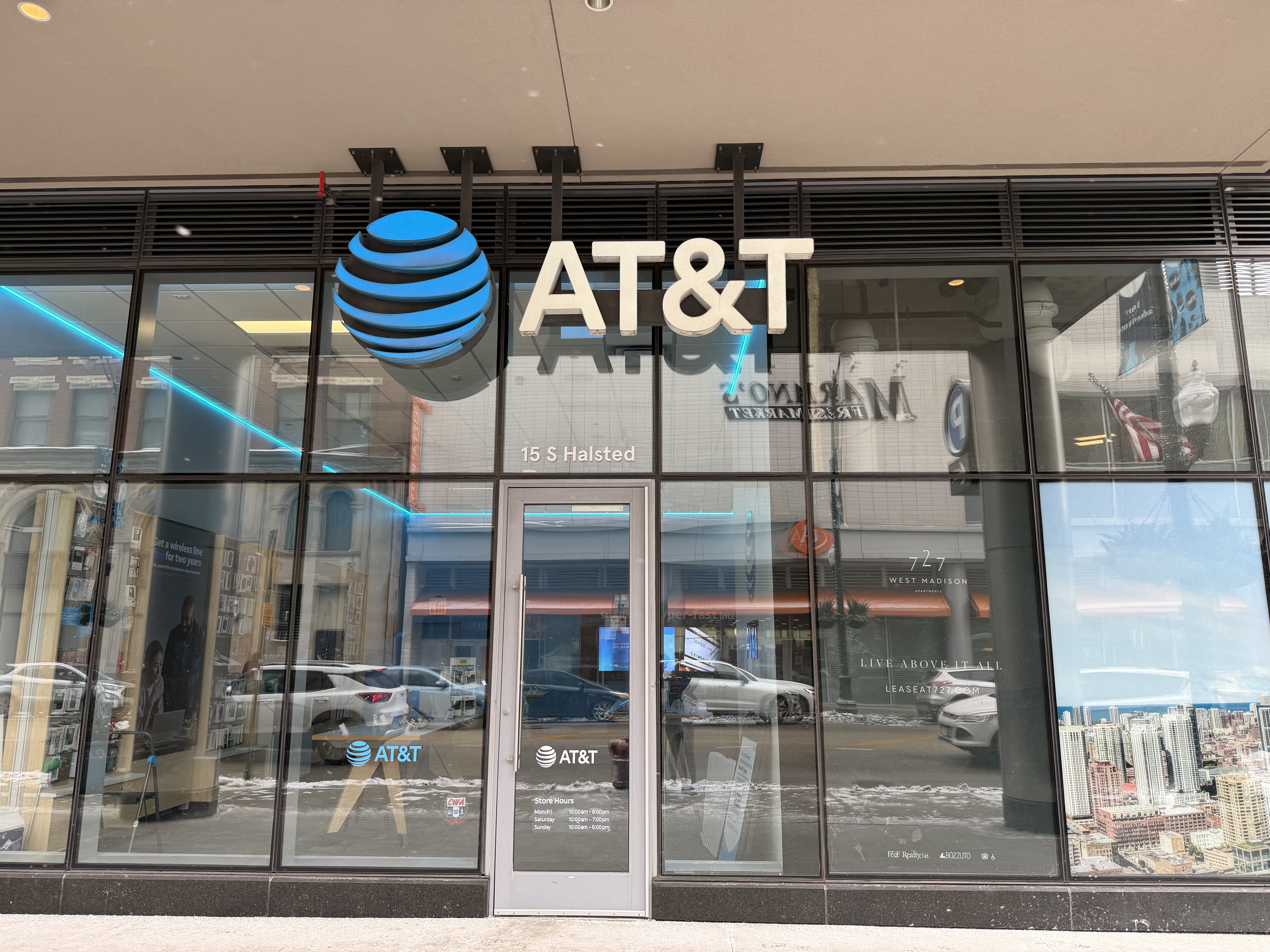 Cell Phone Store in Chicago | iPhones, Samsung Phones, Prepaid Phones ...