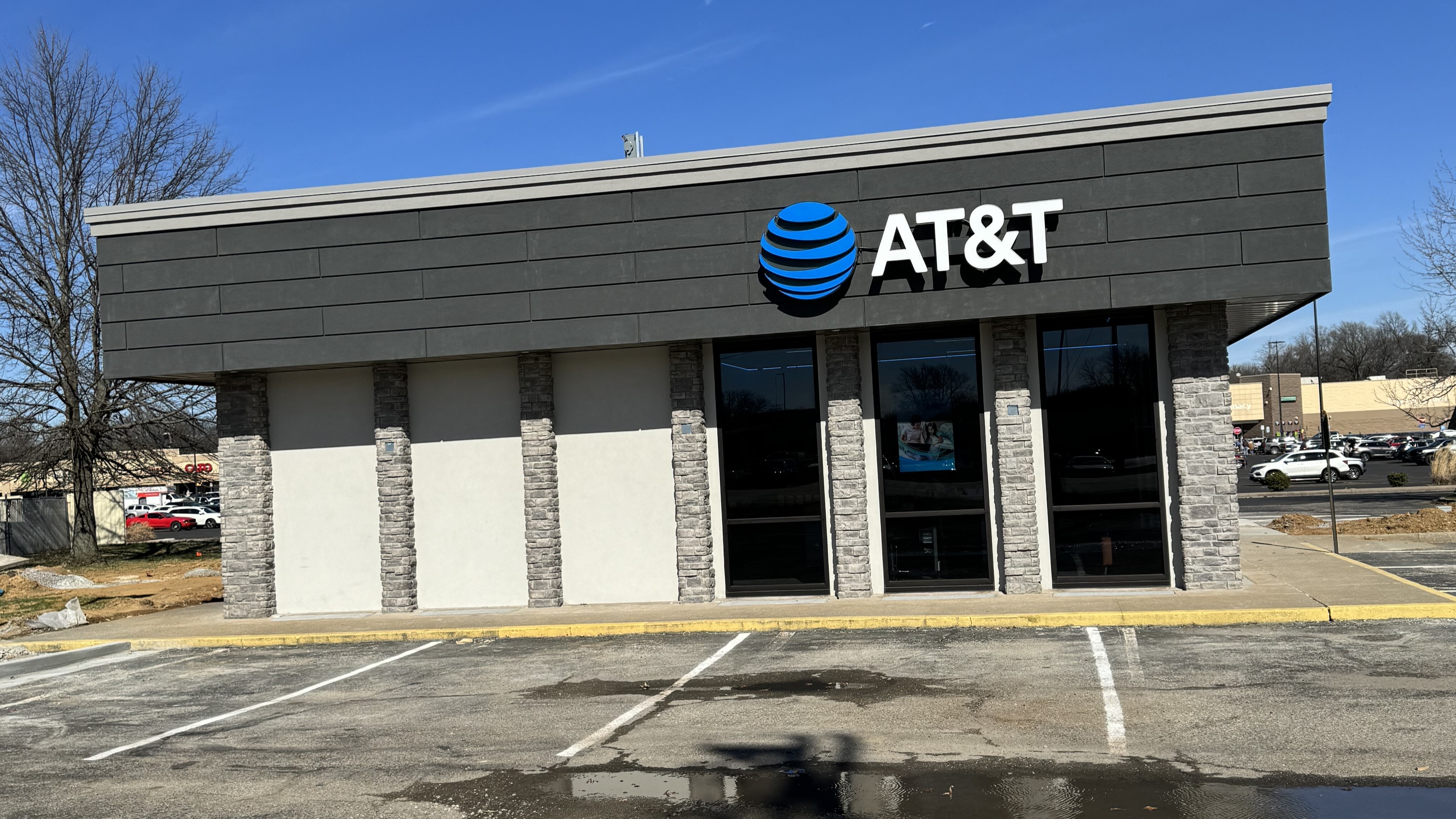 AT&T Paducah Cell Phones, Wireless Plans & Accessories 3240 Irvin
