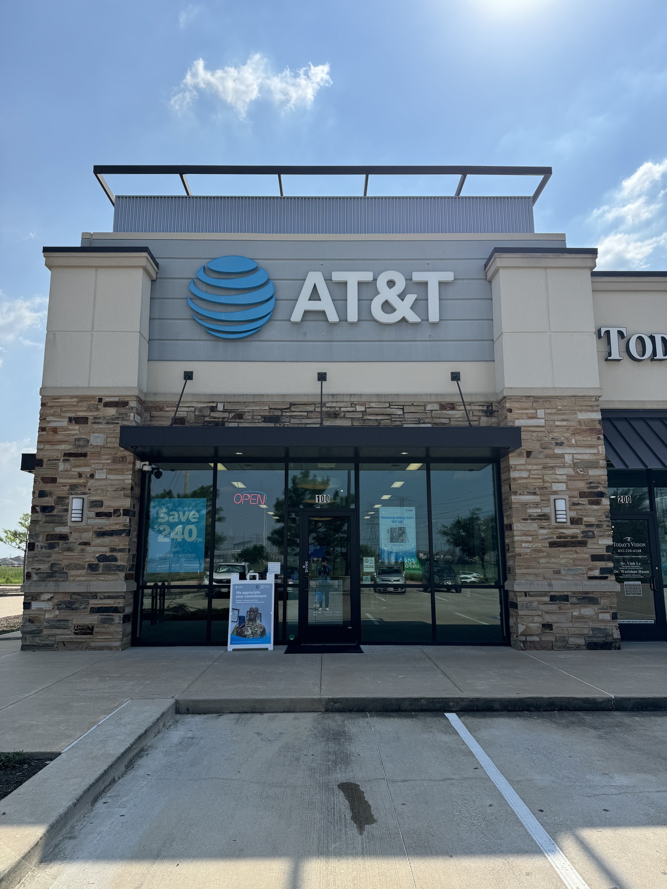 Cell Phone Store in Cypress | iPhones, Samsung Phones, Prepaid Phones ...