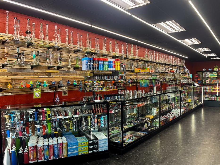 elf bar vape uk Vaporizer Store and Tobacco Shop in Midland, 79701 | Vape City