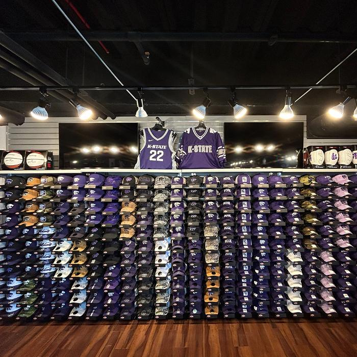 Rally House K-State (Bill Snyder Family Stadium) INTERIOR