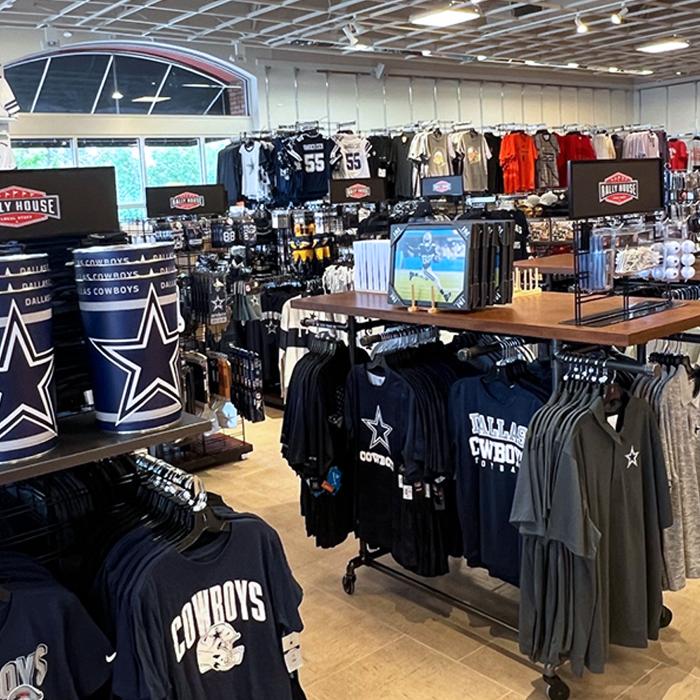 Rally House Deerbrook Marketplace INTERIOR