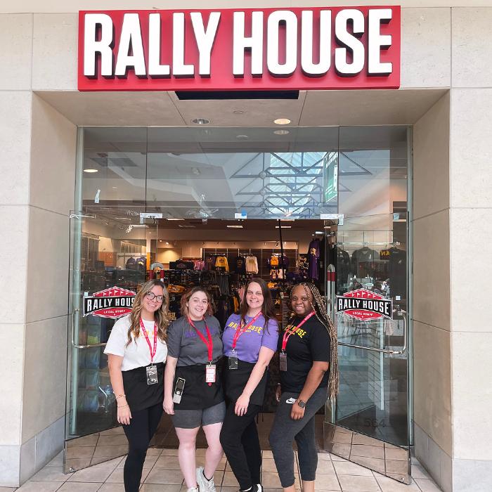 Rally House Prien Lake Mall EXTERIOR