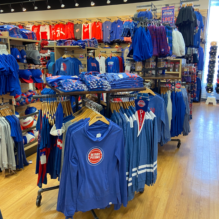 Rally House Livonia INTERIOR