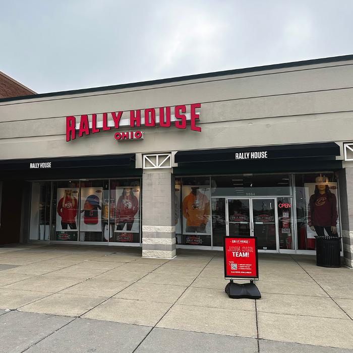 Rally House Belden Park Crossing EXTERIOR