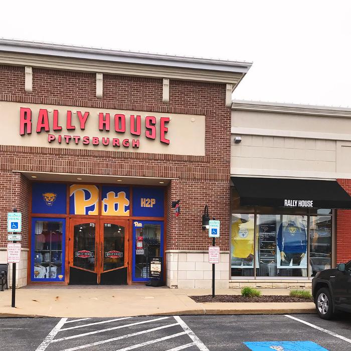 Rally House Cranberry EXTERIOR