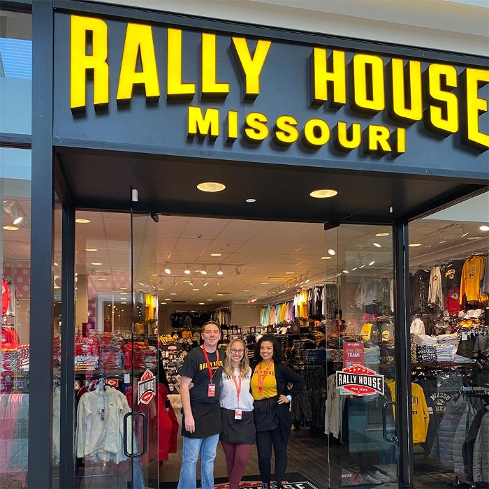 Rally House Columbia Mall INTERIOR