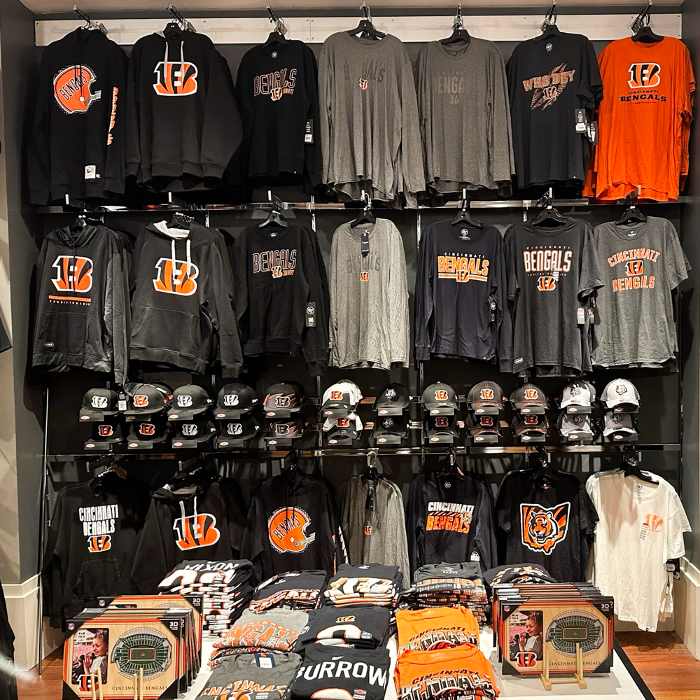 Rally House Fayette Mall INTERIOR