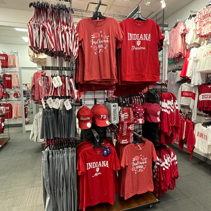 Rally House College Mall INTERIOR