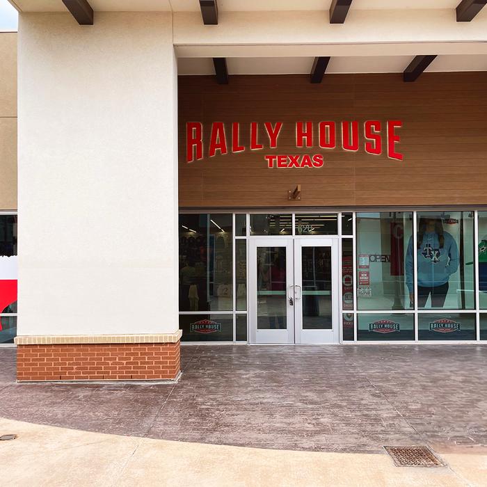 Rally House Fort Worth Outlets EXTERIOR