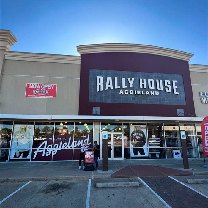 Rally House Texas Avenue Crossing EXTERIOR