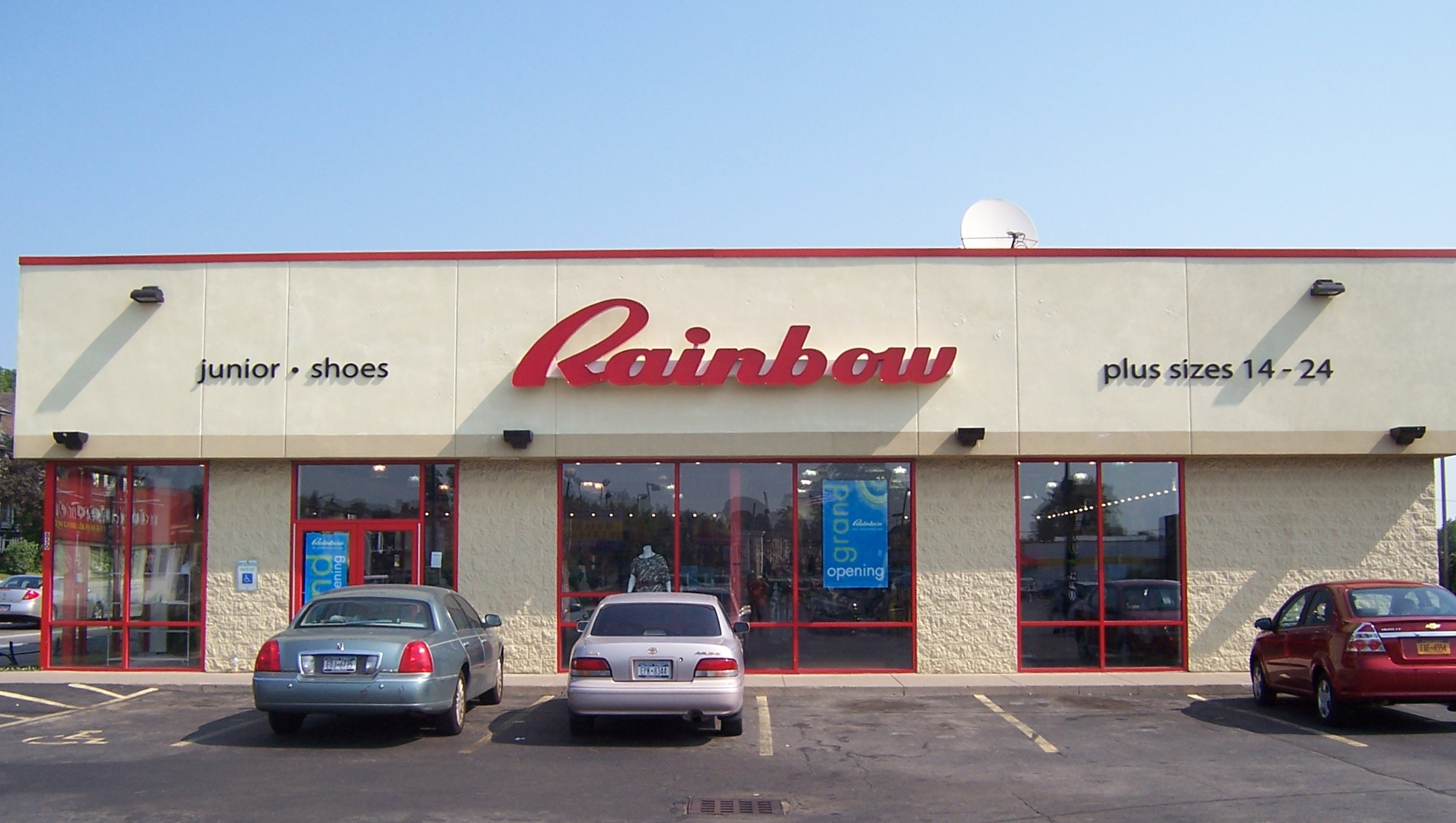 Clothing Store in Rochester, 14613 | Rainbow Shops - 401